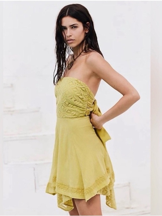 Free People Dresses & Skirts - Free People Strapless Lace Bodice Yellow Mini Dress